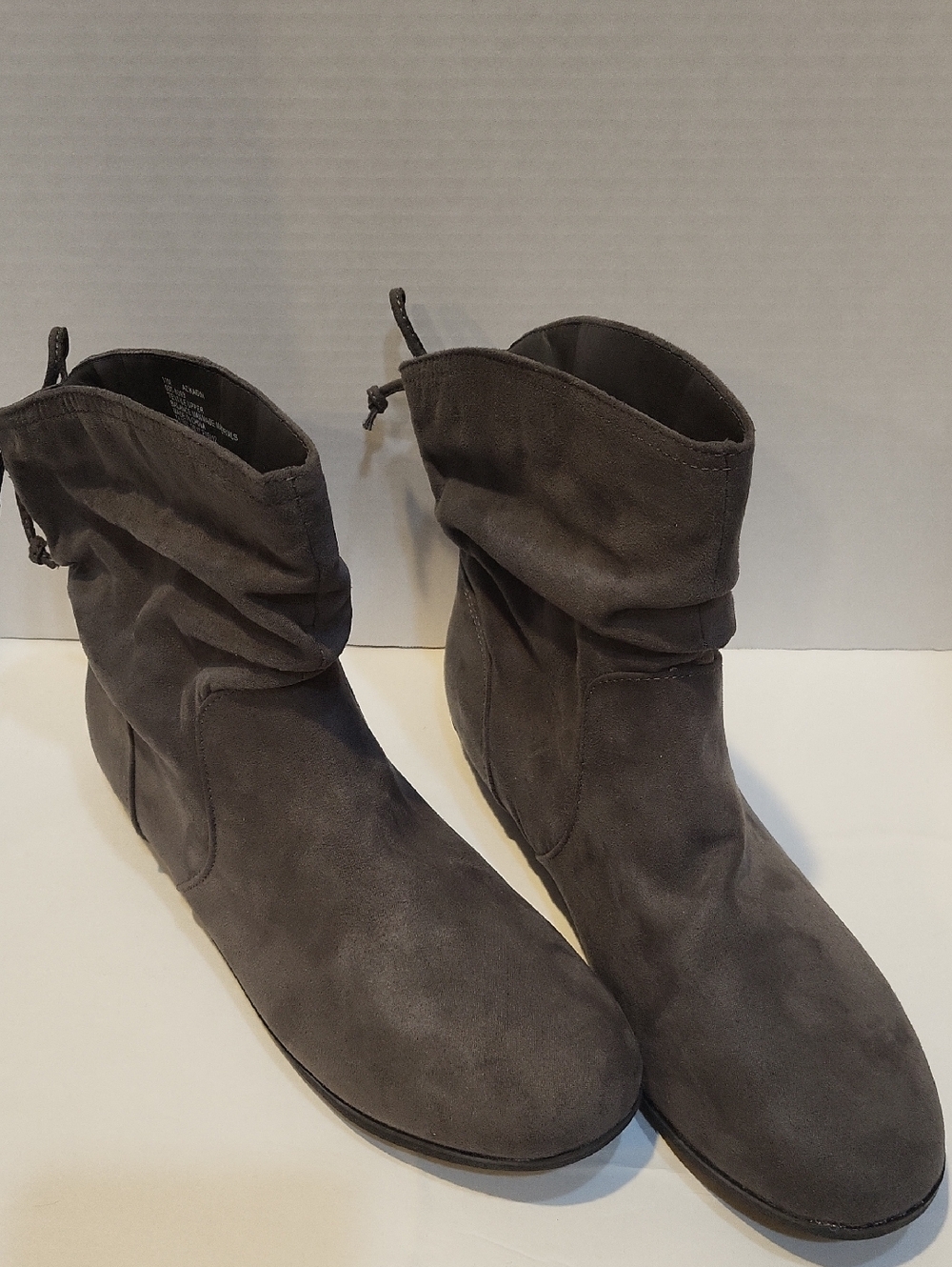 Arizona AZ Kadin Gray Booties Size 11M